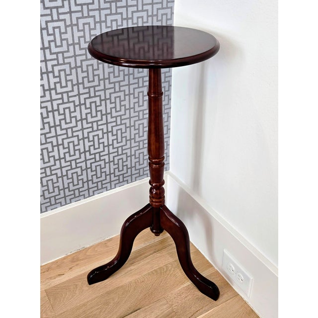 Vintage Bombay Company mahogany pedestal accent table with classic turned column and tripod base, ideal as a side table,...