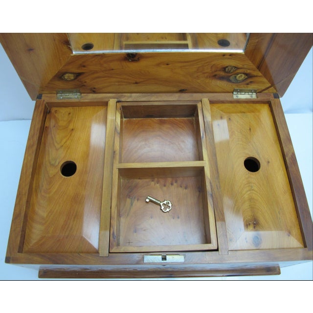 Auburn Moroccan Thuya Burl Wood Marquetry Mother of Pearl Inlaid Jewelry Lock Box For Sale - Image 8 of 11