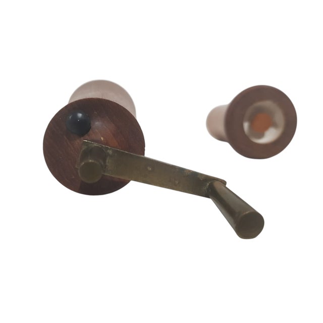 Teak Salt Shaker and Pepper Mill from Laurids Lonborg, Denmark, 1960s, Set of 2 For Sale - Image 3 of 8