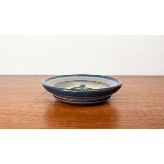 Mid-Century Modern Danish Studio Pottery Bowl by Marianne Starck for Michael Andersen Keramik, 1960s For Sale - Image 6 of 11
