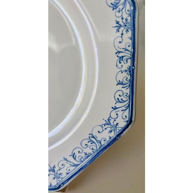 Ceramic Late 20th Century Hand-Painted Moustiers Faience Octagonal Plate by Atelier Saint-Michel For Sale - Image 7 of 8