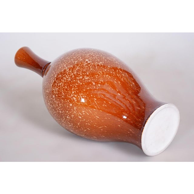 1950s Bauhaus Vase in Glazed Ceramic, Czechia, 1950s For Sale - Image 5 of 7
