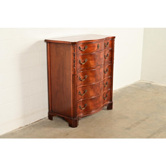 Century Furniture Century Furniture Georgian Carved Flame Mahogany Serpentine Front Five-Drawer Highboy Dresser | Circa 1950s For Sale - Image 4 of 15