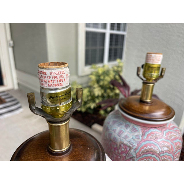 Pink Vintage Frederick Cooper Chicago Patterned Porcelain Table Lamps, Pair For Sale - Image 8 of 10