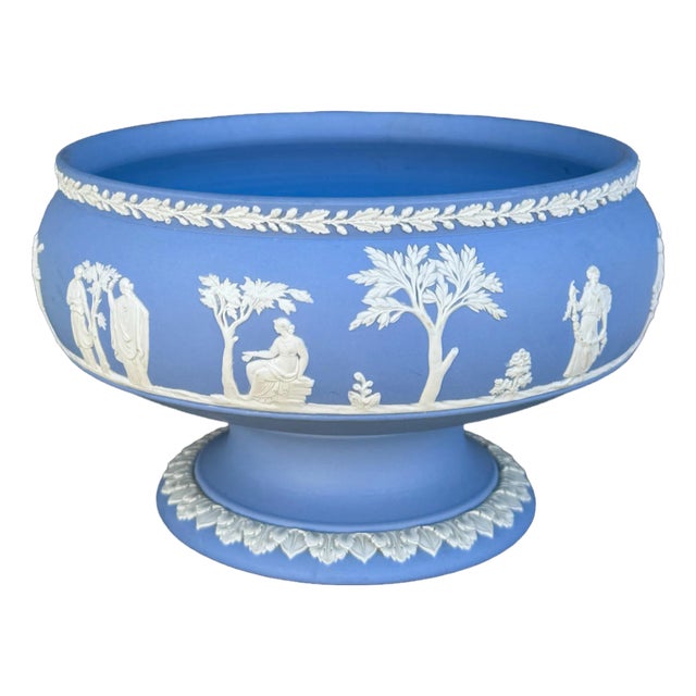 Vintage Wedgwood Neoclassical Blue Jasperware Large Pedestal High-Relief Centerpiece Bowl, Marked For Sale