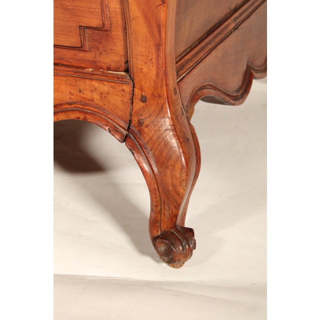 Louis XV Provincial Fruitwood Bombe Chest of Drawers For Sale - Image 11 of 14