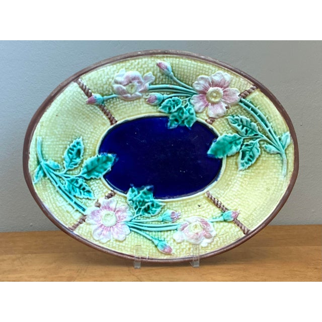 Vintage Majolica Floral Plate For Sale In West Palm - Image 6 of 12
