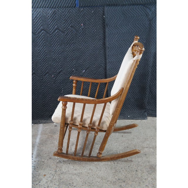 1960s Virginia House American Victorian Revival Oak Spindle Back Rocking Chair Rocker For Sale - Image 4 of 13