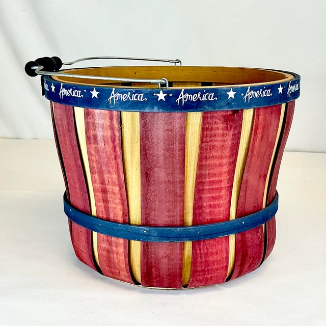 1980s America Arts & Crafts Patriotic Maple Slats Orchard Gathering Basket For Sale - Image 6 of 10