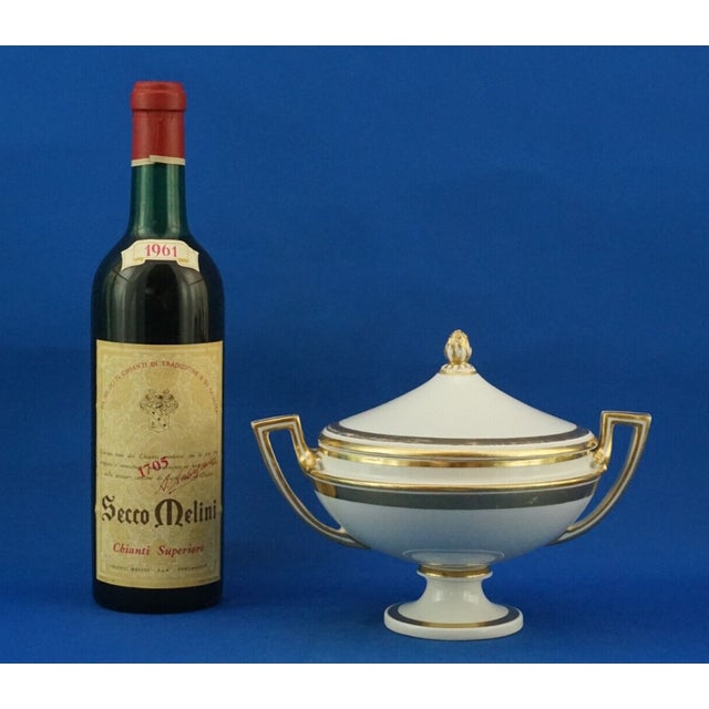 Rococo Potiche Vase in White Porcelain from Imperial House of Vienna, Austria, 1700s For Sale - Image 14 of 18