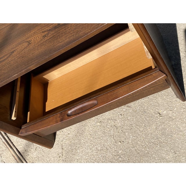 Vintage Veneer Chest of Drawers in Elm Wood, 1970s For Sale - Image 11 of 18