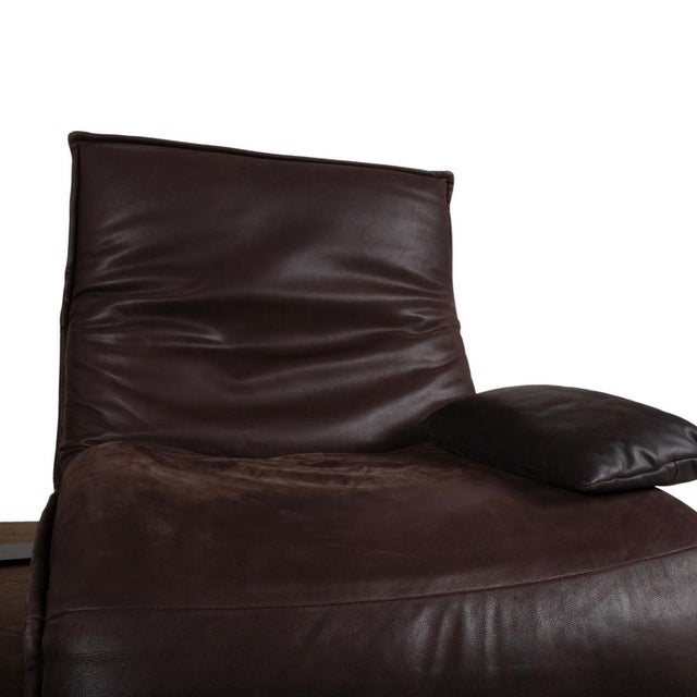 Free Motion Epos 3 Leather Two-Seater Brown Electric Function Sofa from Koinor For Sale - Image 9 of 18