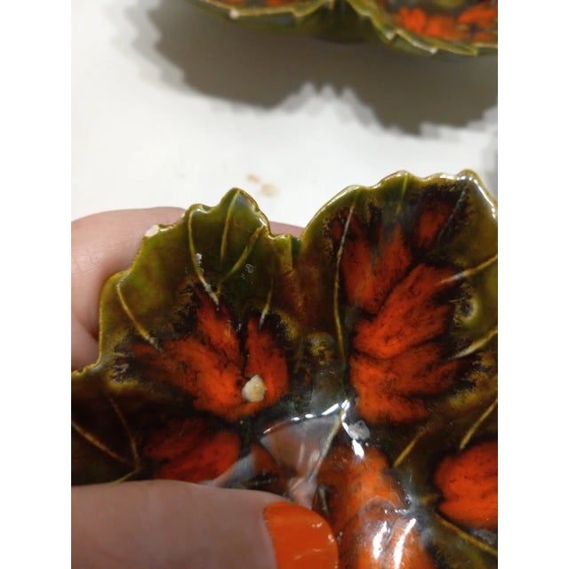 Vintage 1975 Hand Painted Glazed Fall Leaves Nesting Serving Dishes- Set of 4 For Sale - Image 4 of 8