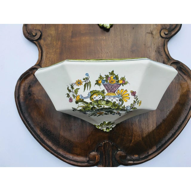 1980s Italian Lavabo Hand-Painted Faience For Sale - Image 4 of 6