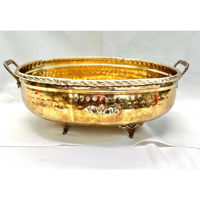 English Vintage Hammered Brass Oval Cachepot Planter With Handles & Claw Feet For Sale - Image 3 of 11