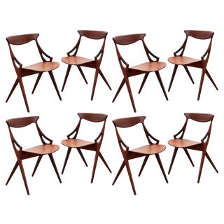 Model 71 Dining Chairs by Arne Hovmand Olsen for Mogens Kold, 1960s, Set of 4 For Sale