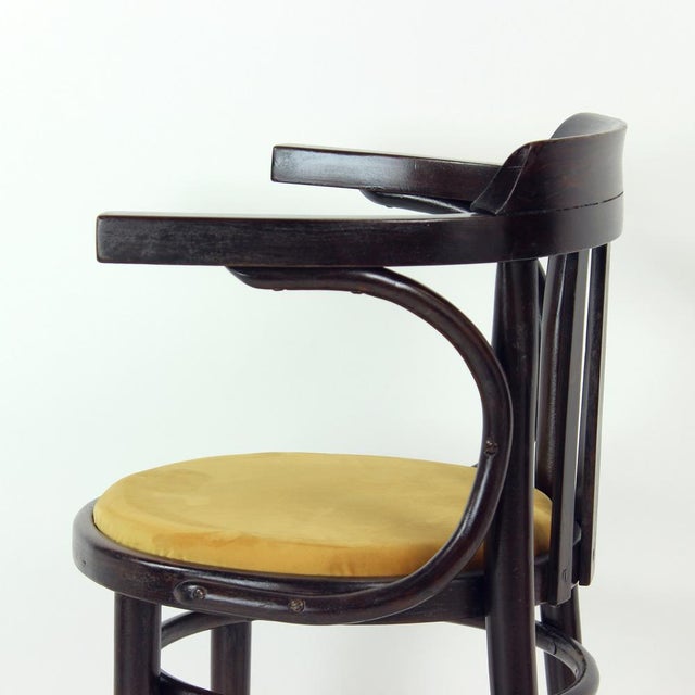 1950s Bentwood Armchair from Ton, Czechoslovakia, 1950s For Sale - Image 5 of 14