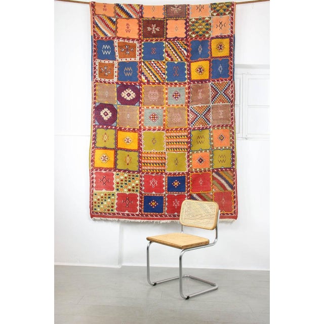 Large Turkish Colourful Rug, in Very Good conditions. Designed 1890 to 1919