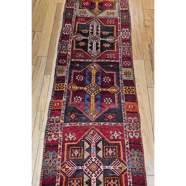 Early 20th Century Turkish Oushak Runner, Hand-Knotted Wool, Geometric Pattern, 3x16 For Sale - Image 14 of 16