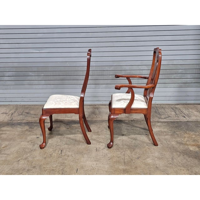 1990s Set of 8 Henkel Harris Black Cherry Dining Room Chairs White Damask Fabric For Sale - Image 13 of 18