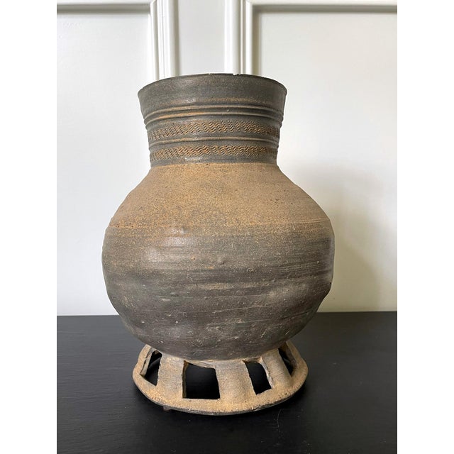 15th Century & Earlier Fine Korean Pottery Footed Jar with Long Neck Silla Period For Sale - Image 5 of 18