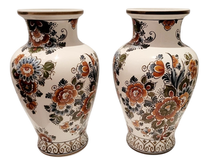 Polychrome Hand-Painted Delft Vases from Plateelbakkerij Flora, Gouda, Holland, 1960s, Set of 2