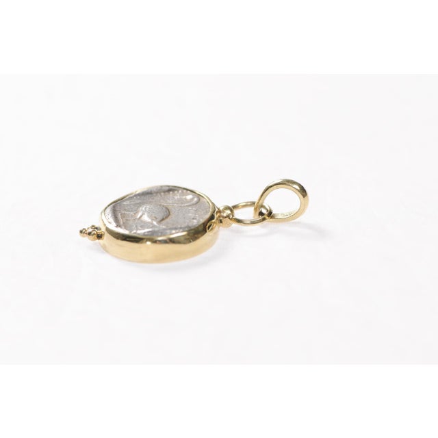 Rare Swan Stater Ar [Coin] Pendant W/ 18k Trim For Sale In Atlanta - Image 6 of 12
