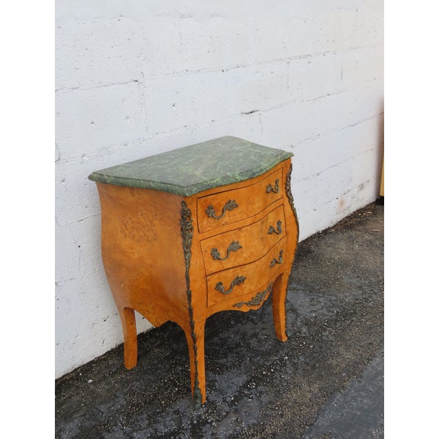French Marble Top Bombay Serpentine Burlwood Commode Nightstand 6346 For Sale - Image 4 of 16