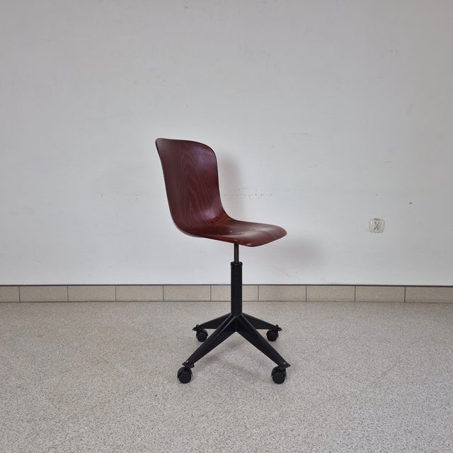 1970s Vintage Swivel Office Chair by Elmar Flötotto for Pagholz, 1970s For Sale - Image 5 of 10