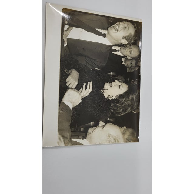 Unknown, Photographs of Paul Newman, Sofia Loren, and Joanne Woodward, 1950s, Photographic Paper, Set of 4 For Sale - Image 7 of 9