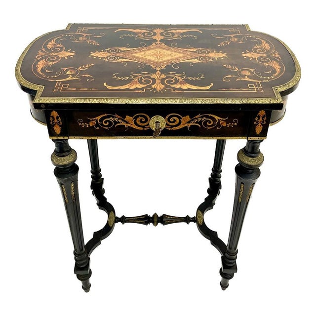 Napoleon III Table with Marquetry Decoration For Sale - Image 9 of 9