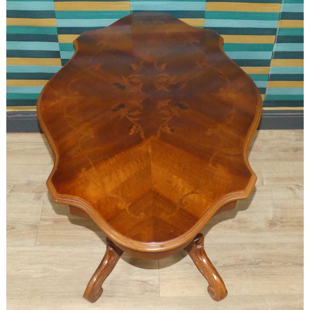 Brown Oval Coffee Table with Inlays in the style of Chippendale, 1960s For Sale - Image 8 of 13