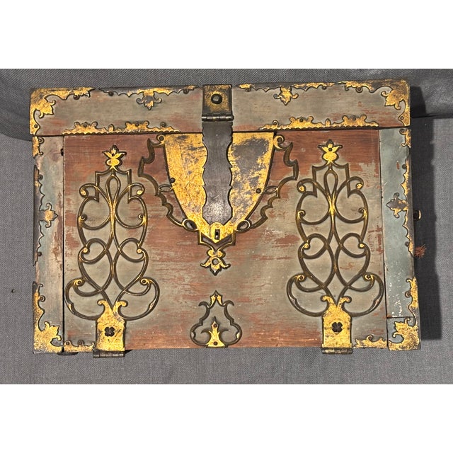 Antique James II 17th Century Strong Box “Coffre-Fort” For Sale - Image 15 of 16