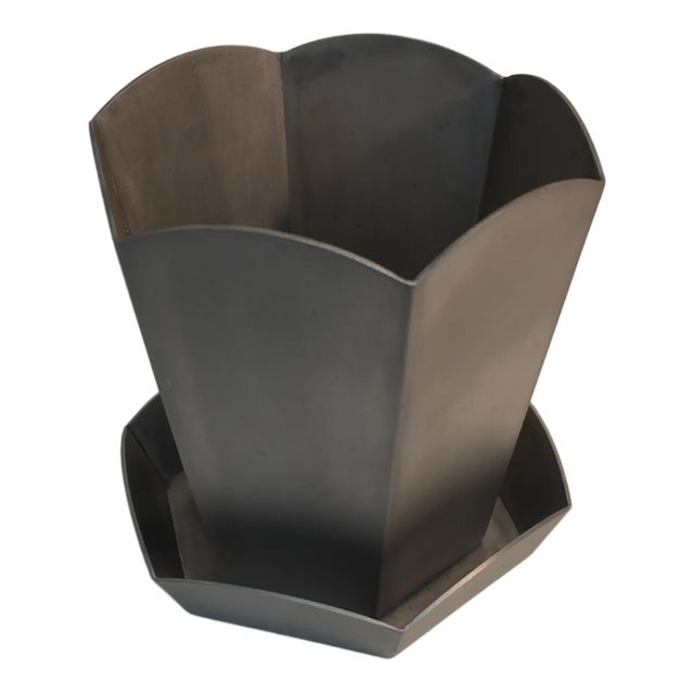 Oblik Studio Aluminum Planter With Drip Tray For Sale