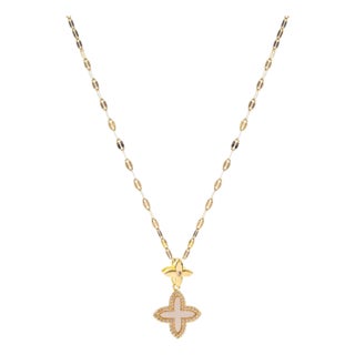 Golden Clover Diamond Chain Necklace For Sale