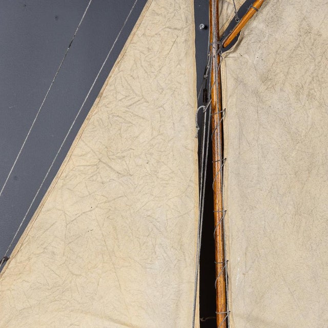 Vintage 20th Century Large English Sloop Pond Yacht, 1940s For Sale - Image 10 of 18