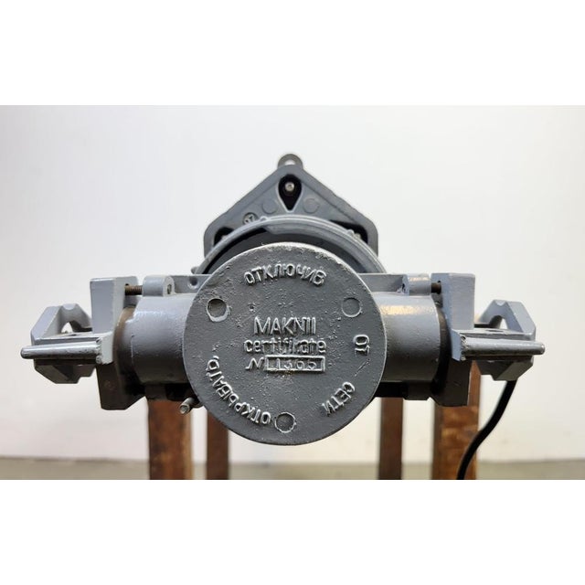 Large Soviet Industrial Grey Hanging Tube Light, 1970s For Sale - Image 13 of 18