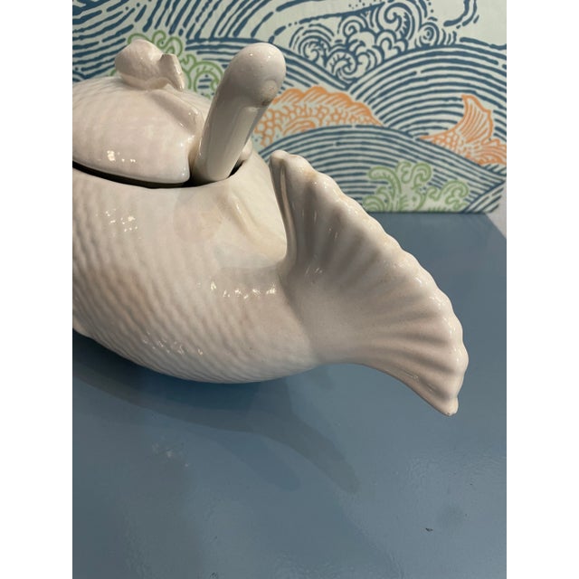 Vintage Figural Fish Tureen With Lid & Ladle – White Ceramic Coastal Nautical Serveware For Sale - Image 4 of 10
