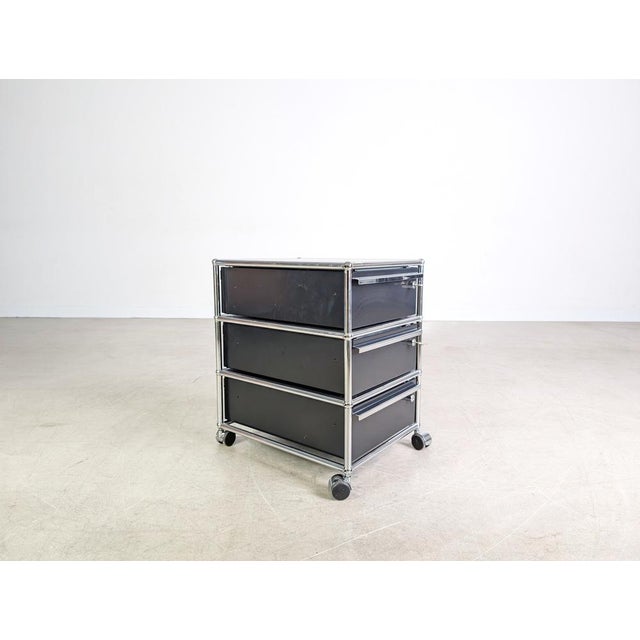 Dark Blue Office Cabinet from USM Haller For Sale - Image 6 of 9