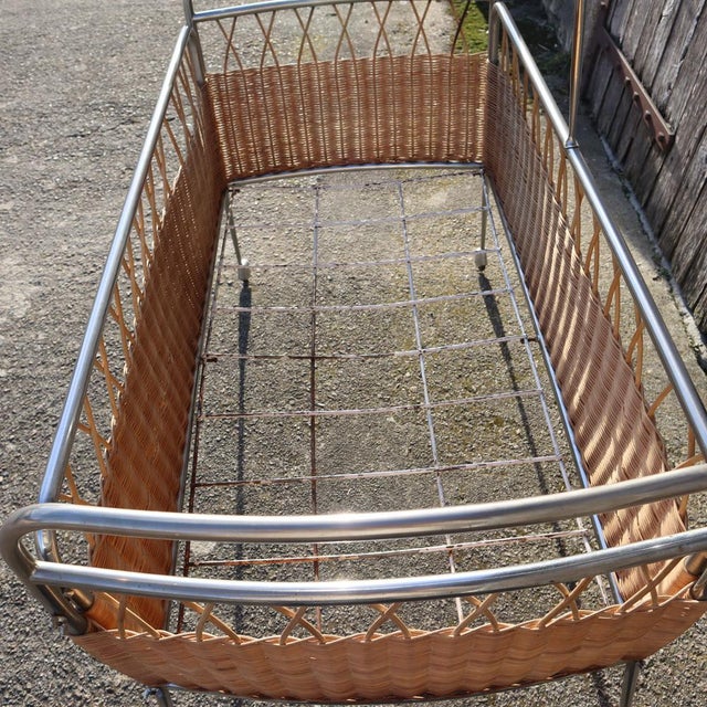Mid-Century French Childrens Bed in Rattan and Chrome, 1960s For Sale - Image 16 of 18