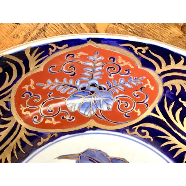 Large Vintage Japanese Imari Bowl For Sale In New York - Image 6 of 10