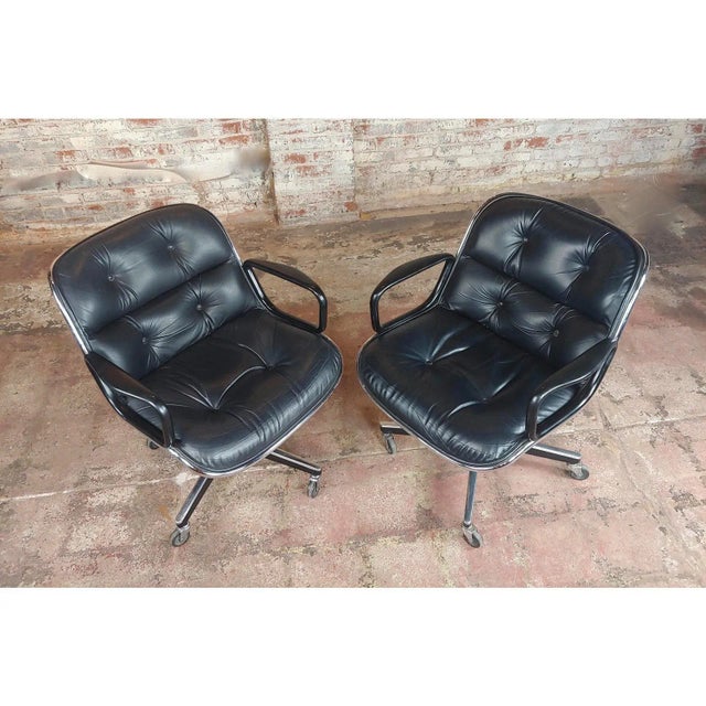 1960s Vintage Charles Pollock for Knoll Black Leather Executive Chairs- a Pair For Sale - Image 9 of 10