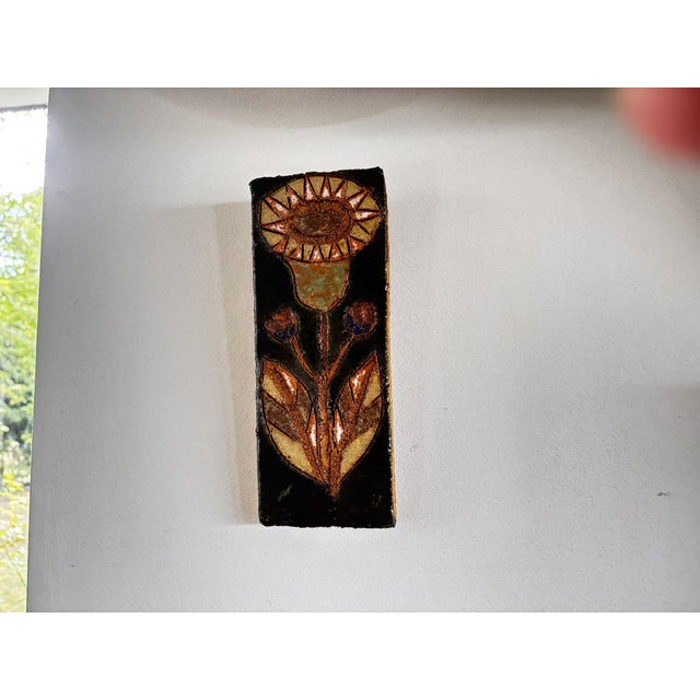 Stoneware Plaque with Floral Decoration by Argonauts for Vallauris, France, 1950 For Sale - Image 9 of 9