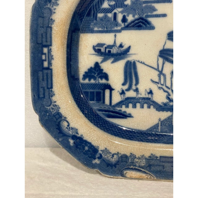 Chinoiserie 1700s Blue Willow Pearlware Platter For Sale - Image 3 of 5