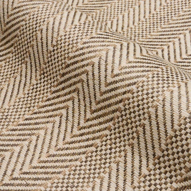 Schumacher SAMPLE - Schumacher Zig Zag Paperweave Wallpaper In Flax For Sale - Image 4 of 5