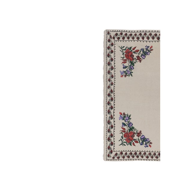 Handwoven Needlepoint Floral Pattern Kilim Rug Turkish Mid Century For Sale - Image 4 of 13