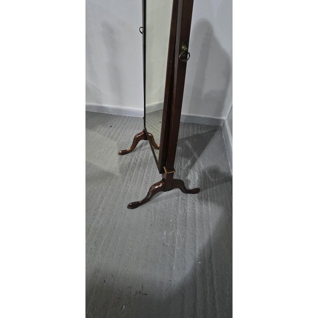 Brown Queen Anne Walnut Cheval Mirror, 1920 For Sale - Image 8 of 12