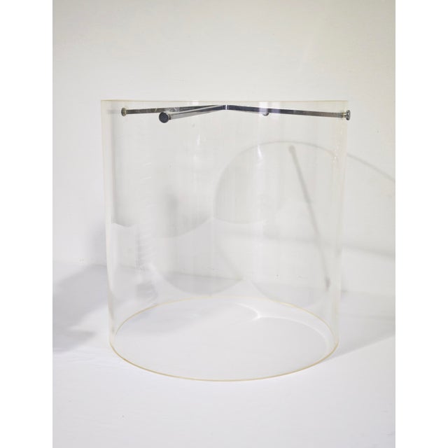 Mid-Century Modern Italian Table Lamp in Chromed Metal and Acrylic Glass, 1970s For Sale - Image 6 of 18