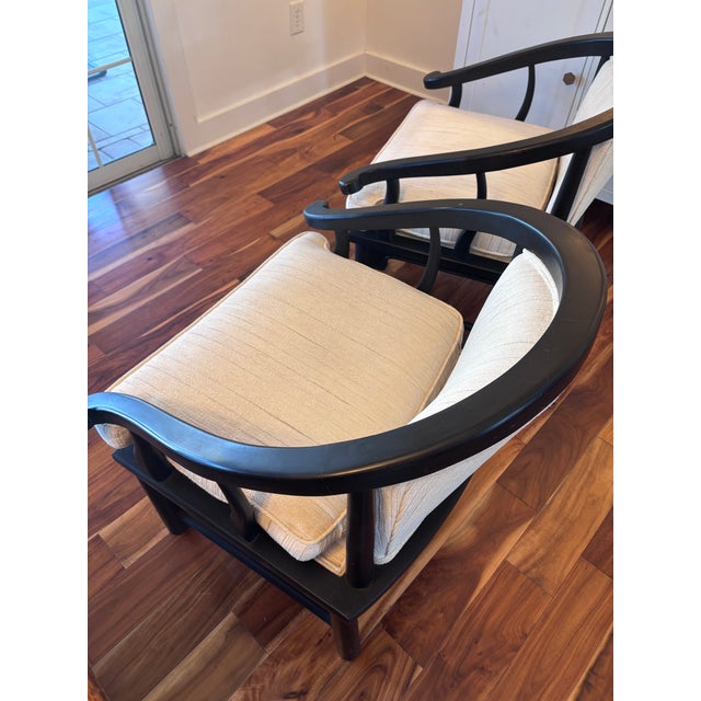 1950s Pair of Black Frame Asian Ming Style Horseshoe Armchairs, For Sale - Image 11 of 13