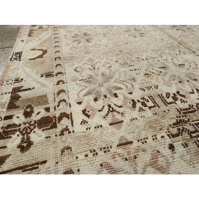 Galerie Shabab Collection Mid-20th Century Turkish Anatolian Gallery Carpet For Sale - Image 4 of 9